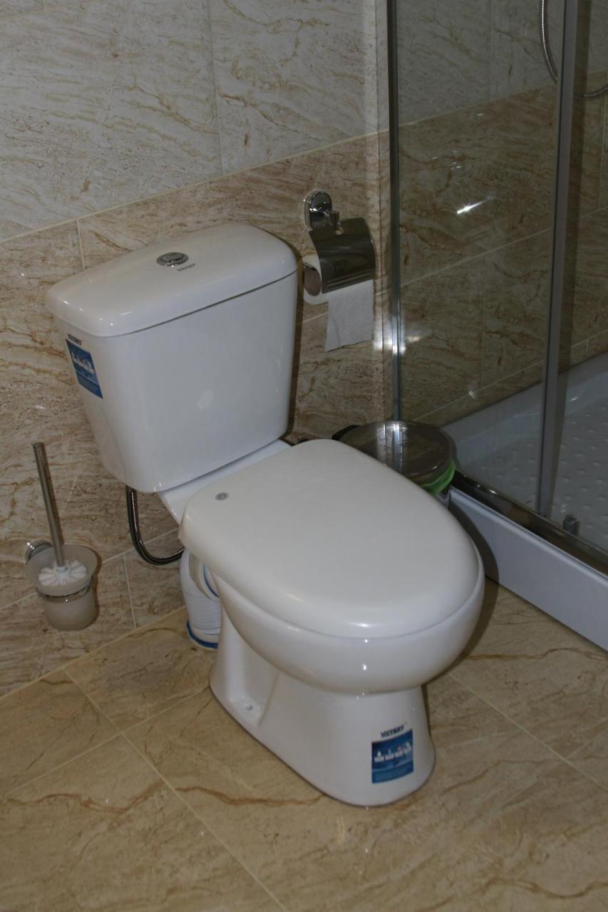 Park Hotel Κουτάισι Εξωτερικό φωτογραφία