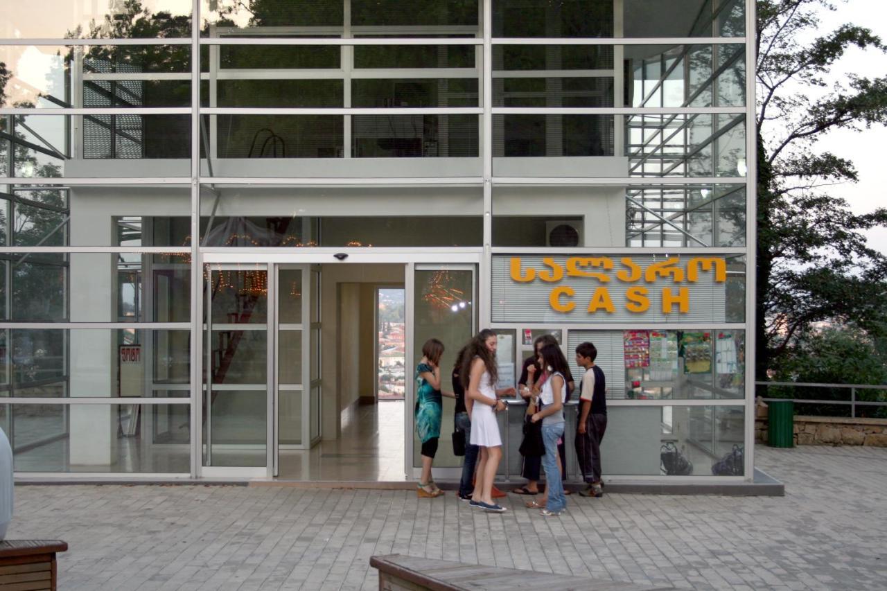 Park Hotel Κουτάισι Εξωτερικό φωτογραφία