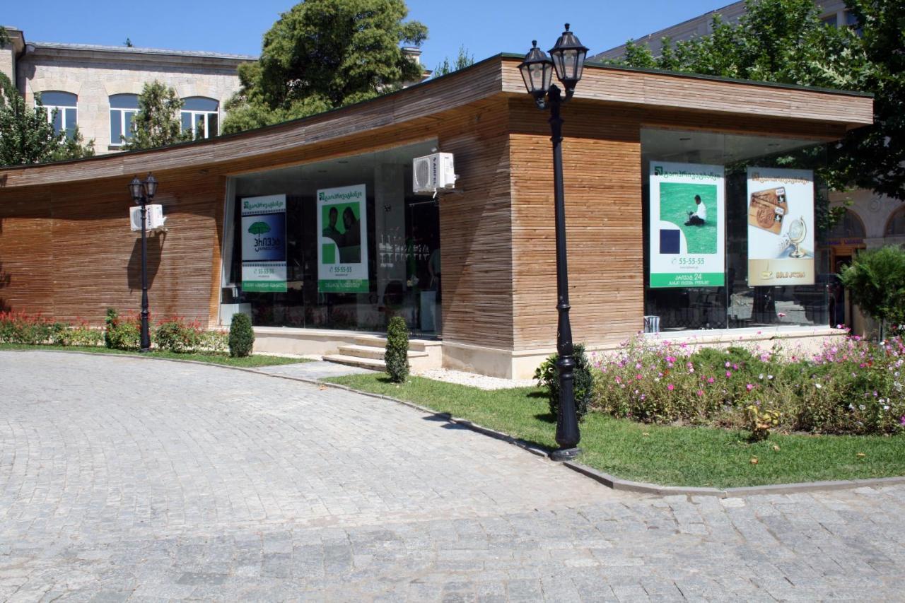 Park Hotel Κουτάισι Εξωτερικό φωτογραφία