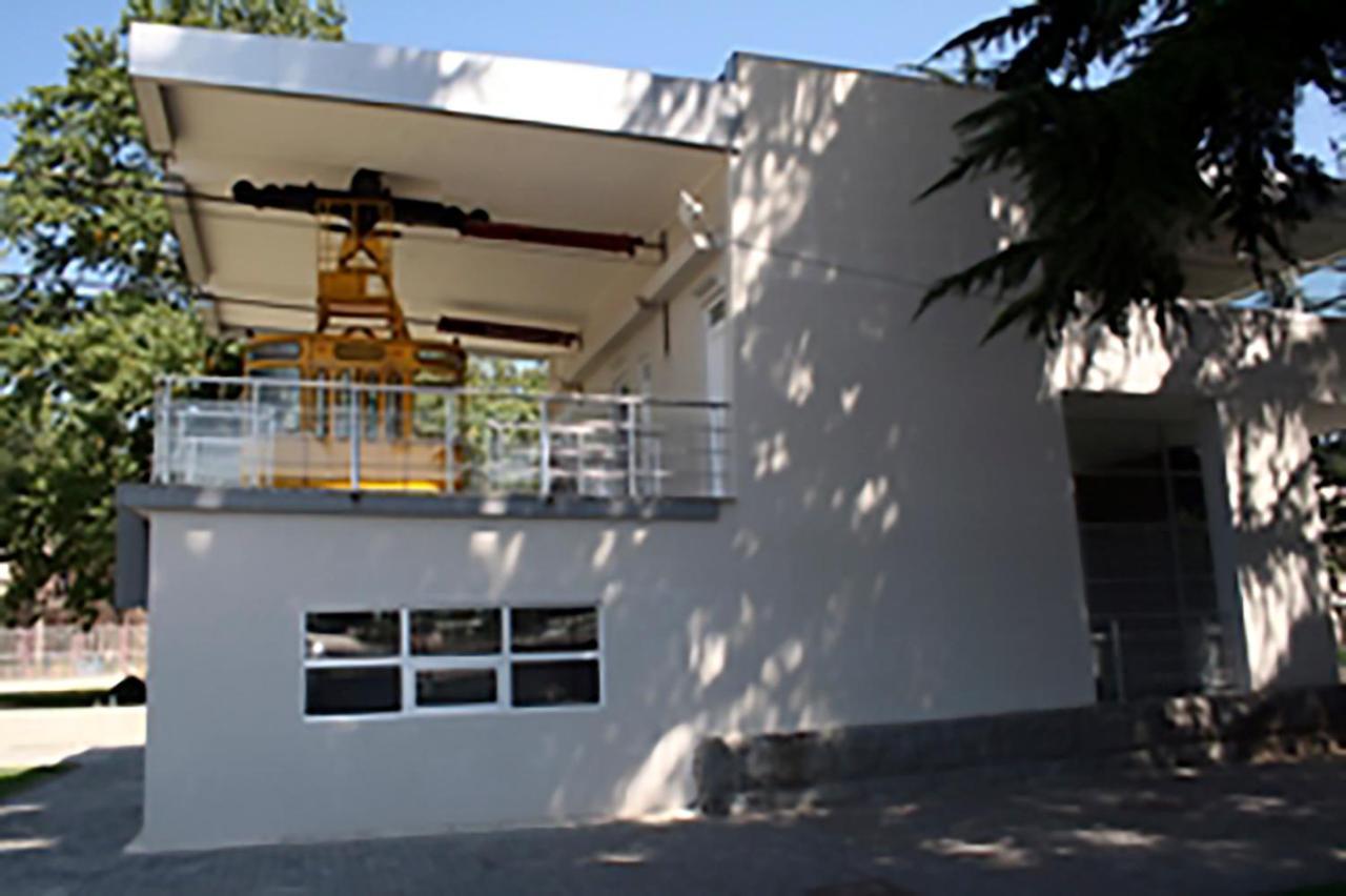 Park Hotel Κουτάισι Εξωτερικό φωτογραφία